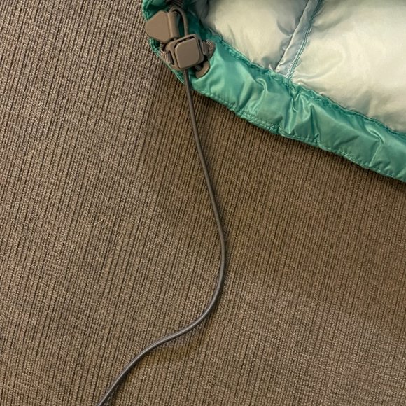 SOLD - DO NOT PURCHASE! STIO Hometown Down Hooded Jacket Size Small Ret $328 - Picture 6 of 15